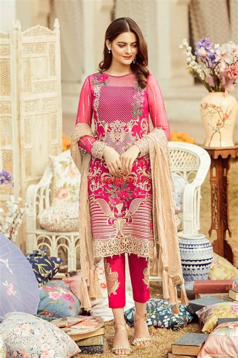 pakistani designer replica clothing suppliers|master replica dresses online.